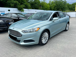 Ford Fusion foto 2