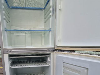 Frigider 2500 lei Indesit Inox