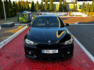 BMW 5 Series foto 1