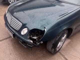 Mercedes w211 foto 0