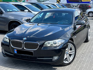 BMW 5 Series фото 1