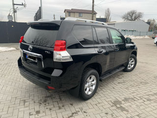 Toyota Land Cruiser Prado foto 3