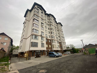 2-х комнатная квартира, 98 м², Центр, Яловены