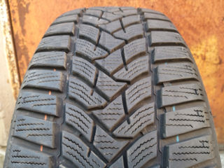 2 шины Dunlop 205.60.r16 зима