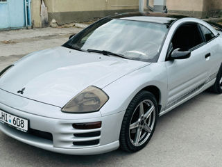 Mitsubishi Eclipse foto 2