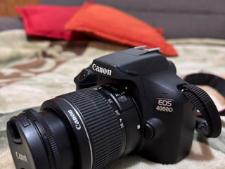 Canon 4000D Kit