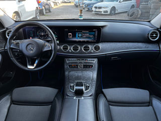 Mercedes E-Class foto 9