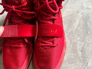 Nike Air Yeezy 2 foto 3