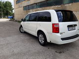 Dodge Grand Caravan foto 6