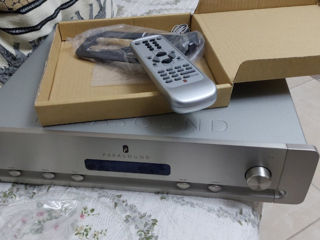 Parasound Halo D3 player , Halo T3 tuner , Halo P3 pre amplifier . фото 2