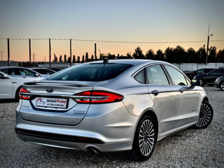 Ford Fusion foto 3