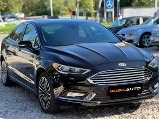 Ford Fusion foto 2