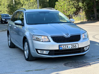 Skoda Octavia foto 3