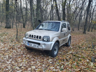 Suzuki Jimny foto 2