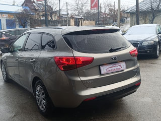 KIA Ceed foto 4