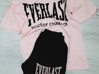 Новые женские спорт комплекты Everlast по 390л