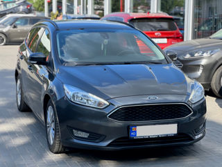 Ford Focus foto 4