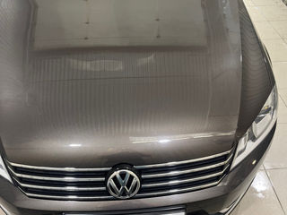 Volkswagen Passat foto 4