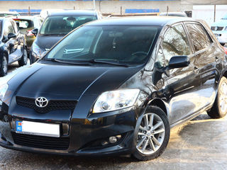 Toyota Auris foto 2