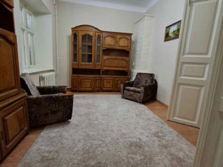 Apartament cu 4 camere, 80 m², Centru, Chișinău foto 3