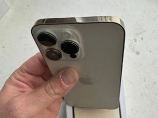 IPhone 14 Pro gold  foto 2