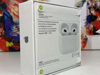 AirPods 3 Premium + в подарок чехол foto 2