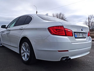 BMW 5 Series фото 6