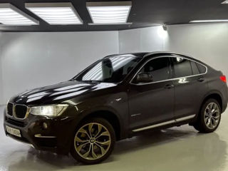 BMW X4 foto 1