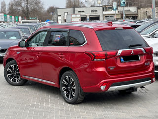 Mitsubishi Outlander foto 5