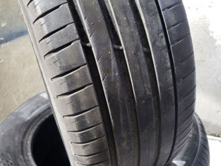 255/60r18 Michelin vara 90%