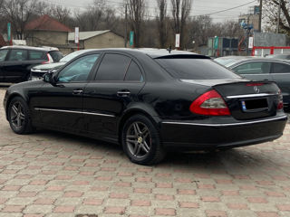 Mercedes E-Class foto 5