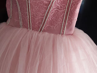 На прокат или продам платье девушке размер S ,M.розовое. foto 5