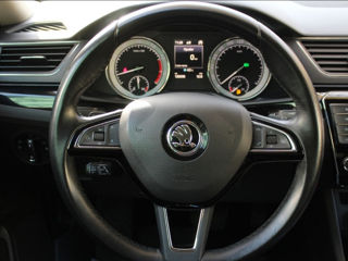 Skoda Superb foto 4