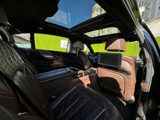 BMW 7 Series foto 9