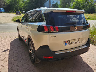 Peugeot 5008 foto 11