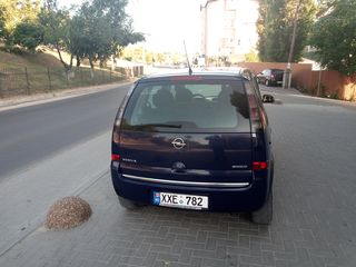 Opel Meriva foto 2