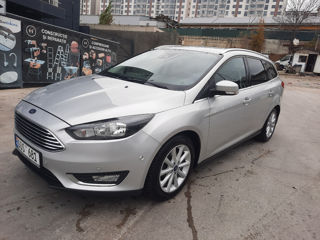 Ford Focus foto 2