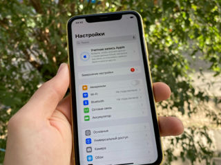 iPhone 11 на 64 об foto 3