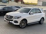 Mercedes GLE foto 1