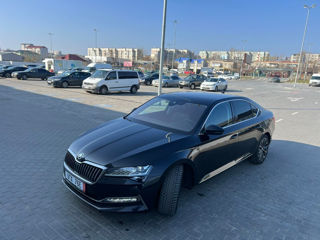 Skoda Superb foto 4