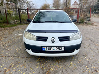 Renault Megane foto 2