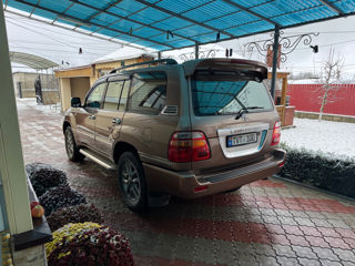 Toyota Land Cruiser foto 4