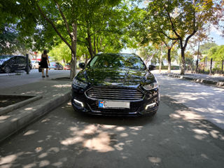 Ford Mondeo foto 9