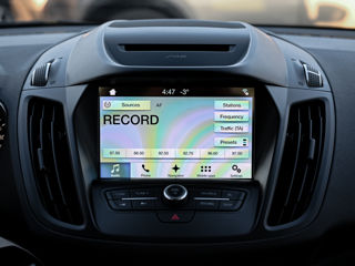 Ford Kuga фото 11