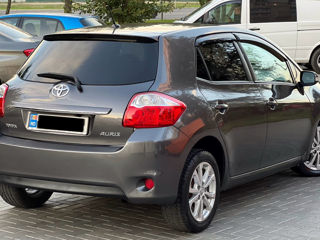 Toyota Auris foto 4