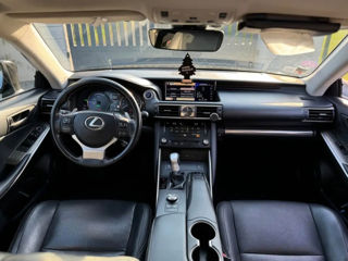 Lexus IS Series foto 3