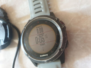 Garmin Fenix 3 с зарядкой