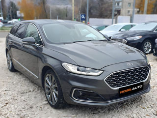 Ford Mondeo foto 2