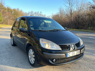 Renault Scenic foto 2