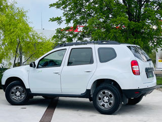 Dacia Duster foto 18